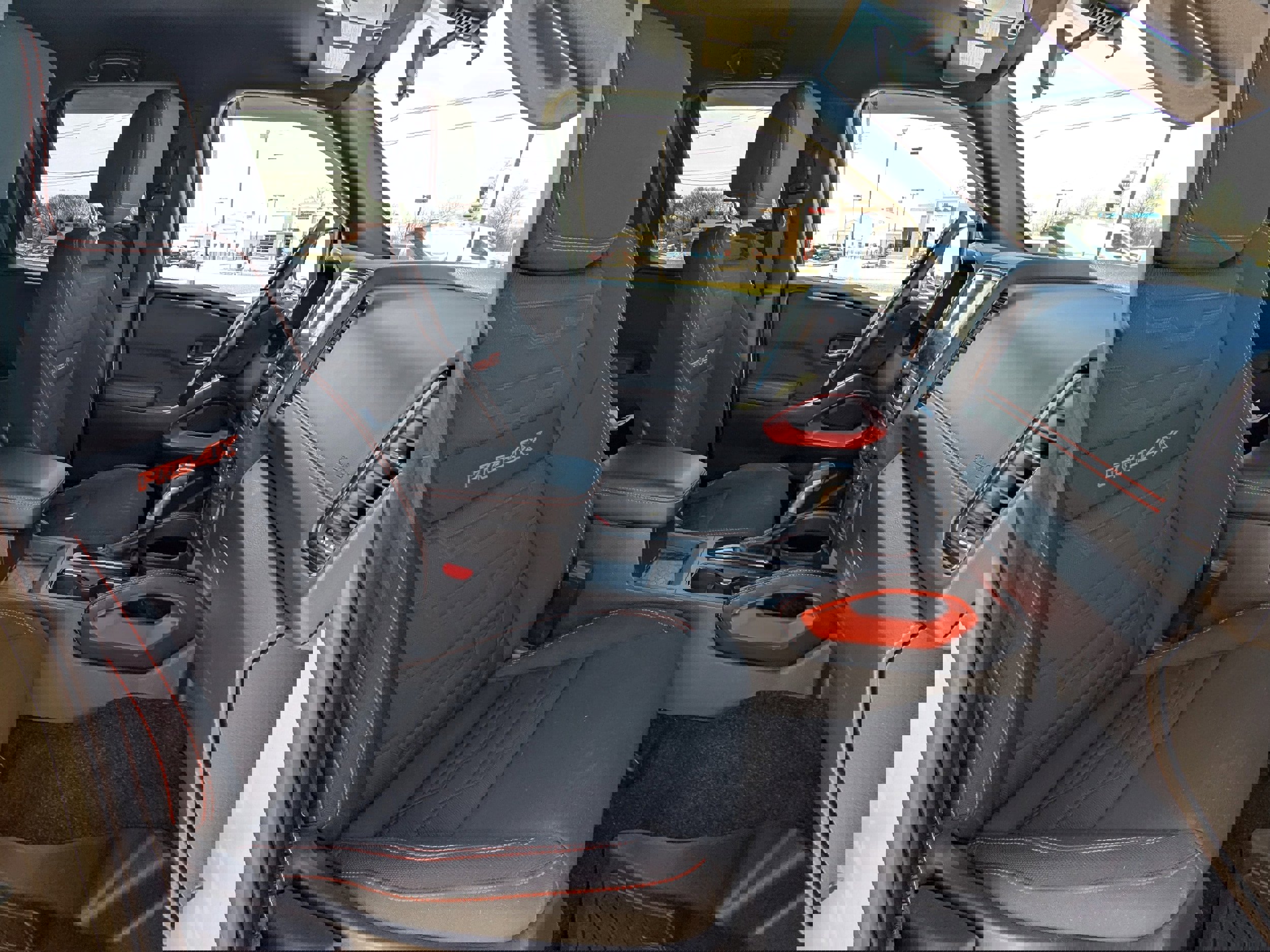 Used 2023 Nissan Frontier PRO-4X w/ Technology Package image 11