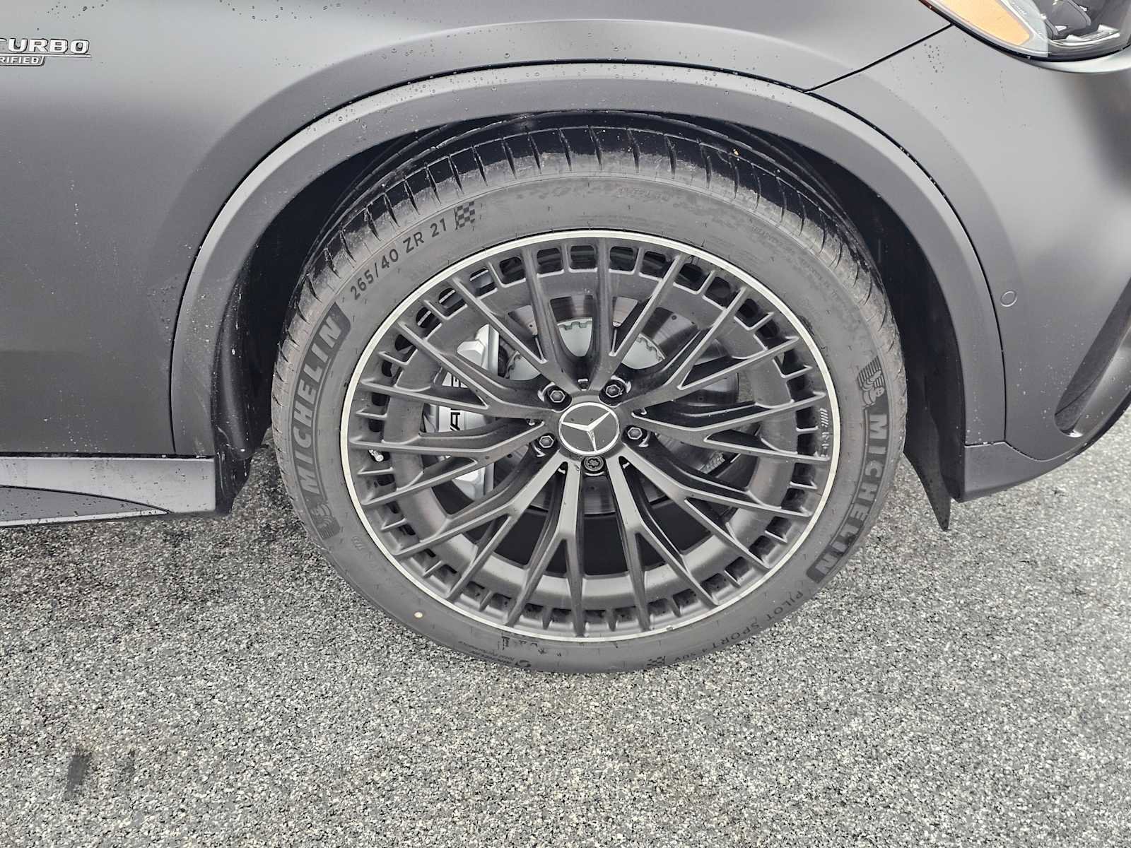 New 2026 Mercedes-Benz GLC 43 AMG 4MATIC image 9