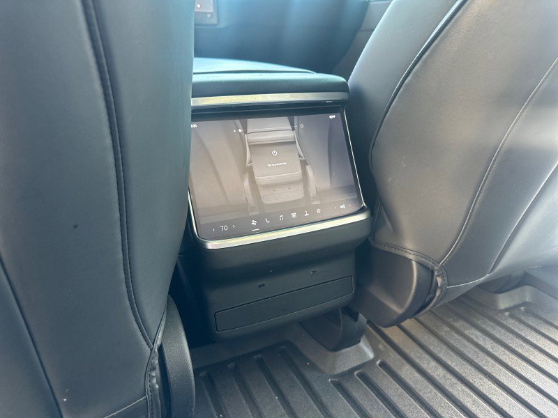 Used 2024 Tesla Model X image 24