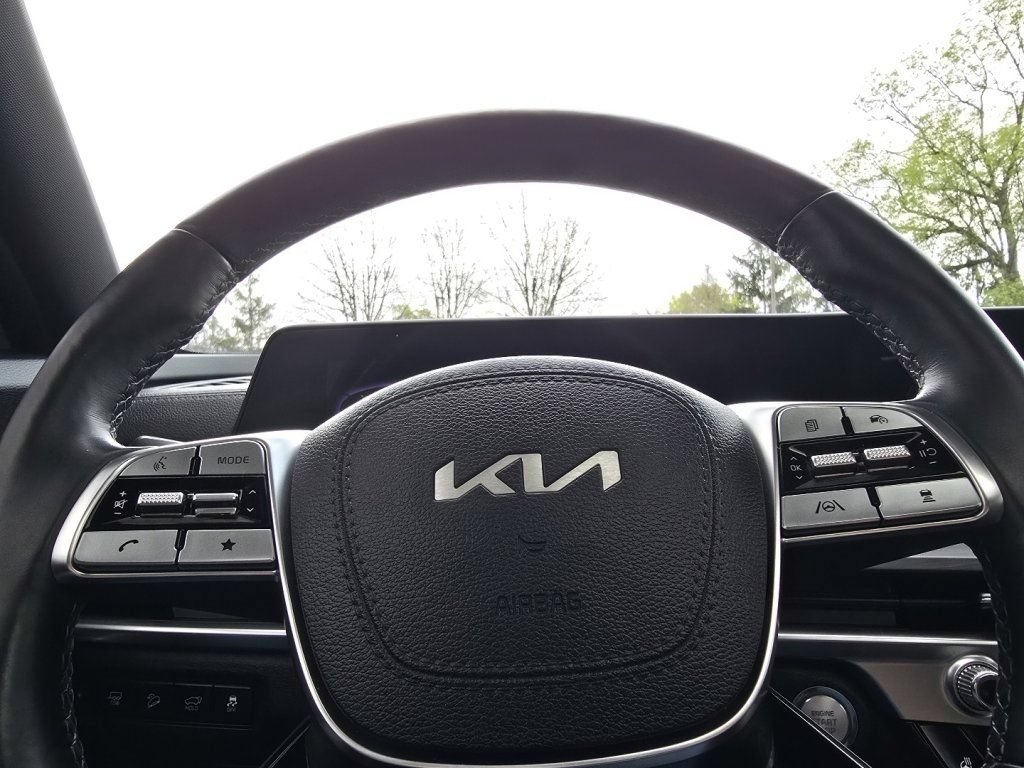 Used 2024 Kia Telluride EX X-Line AWD/4WD image 25