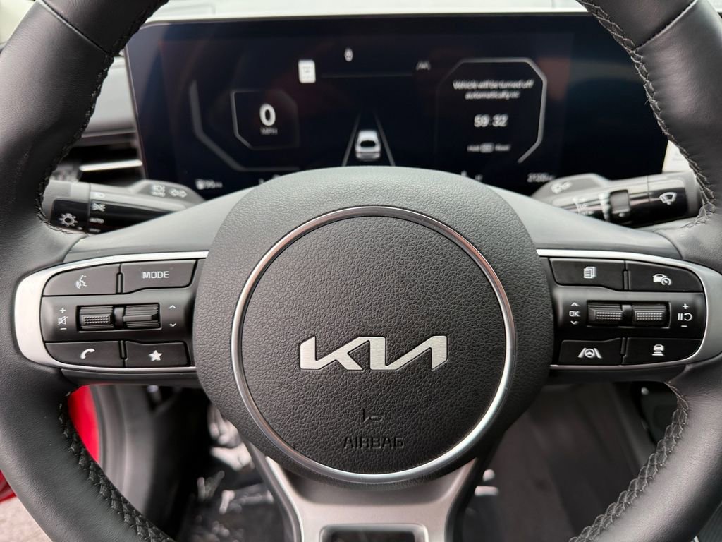 Used 2025 Kia K5 EX image 21