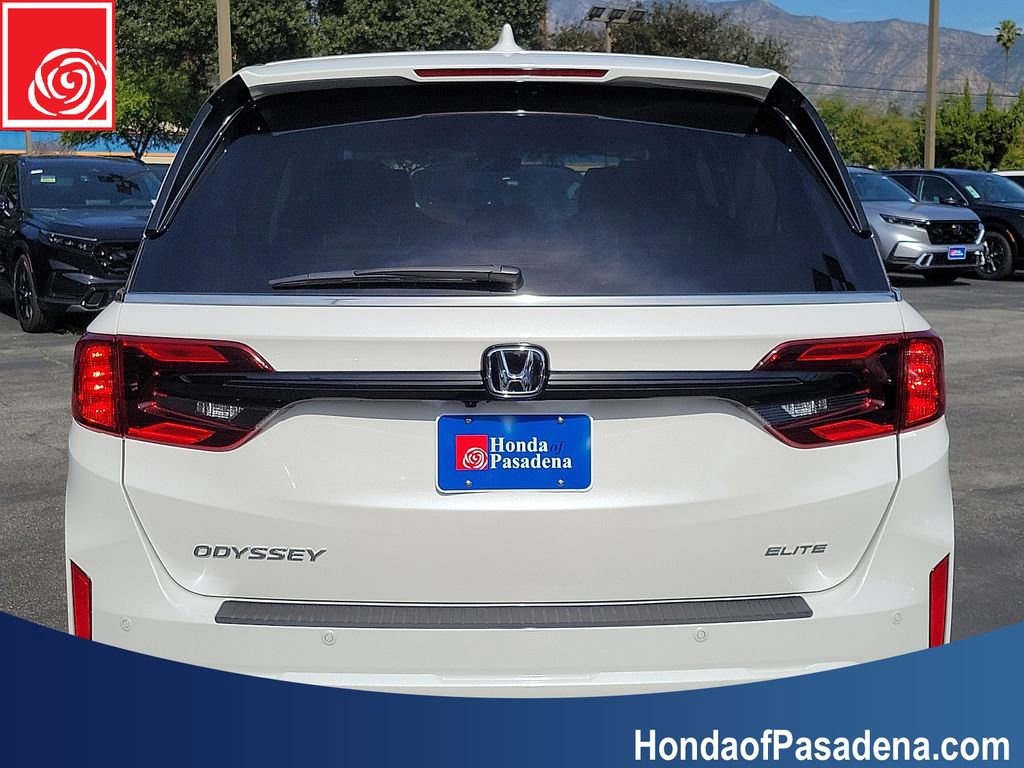 Certified 2026 Honda Odyssey Elite image 3