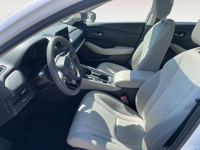 Used 2023 Honda Accord EX image 9