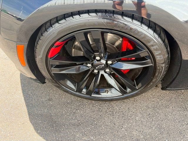 Used 2023 Chevrolet Camaro SS w/ Redline Edition RWD image 38