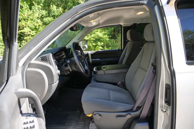 Used 2007 Chevrolet Silverado 1500 LT w/ 1LT Convenience Package RWD image 21
