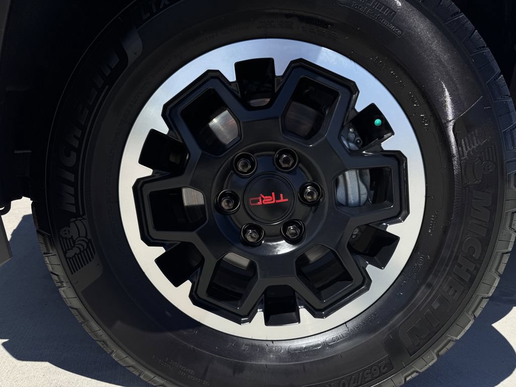 Used 2025 Toyota 4Runner TRD Off-Road Premium w/ Tow Technology Package AWD/4WD image 9