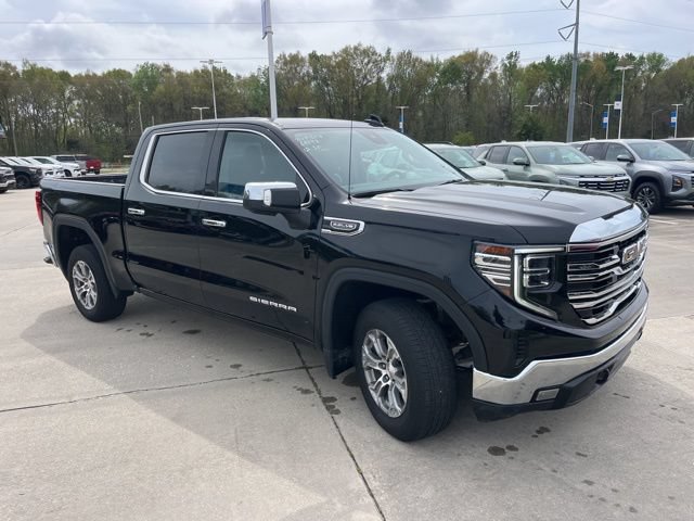Used 2024 GMC Sierra 1500 SLT RWD image 10