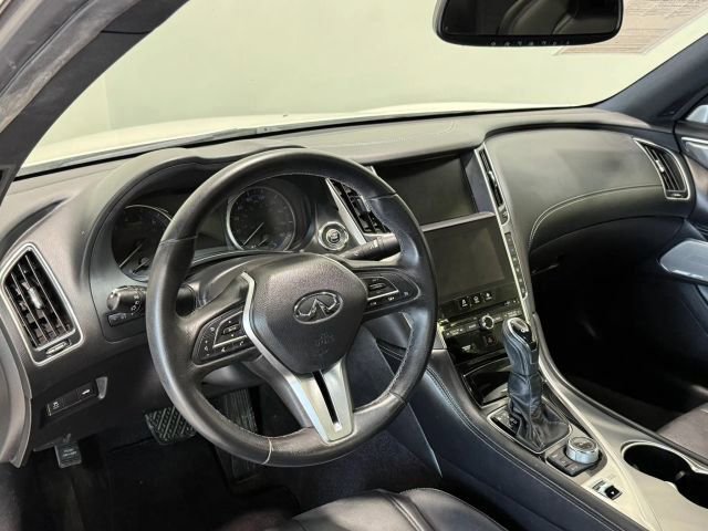 Used 2019 INFINITI Q60 3.0t Luxe RWD image 13