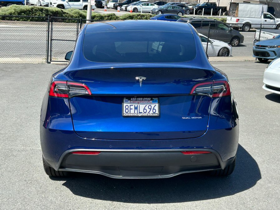 Used 2021 Tesla Model Y Long Range image 6