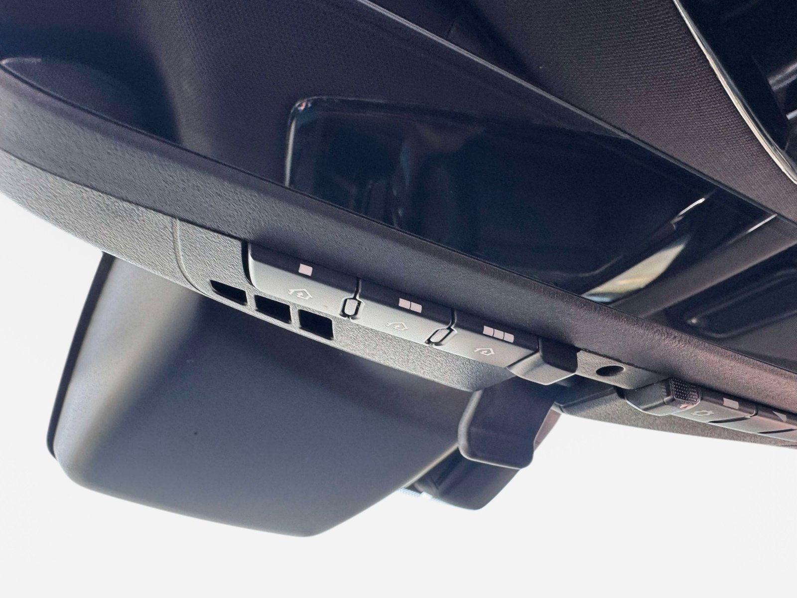 Certified 2023 Toyota Venza Limited AWD/4WD image 40