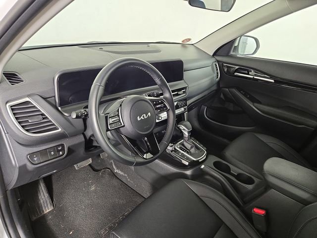 Certified 2026 Kia Seltos EX image 16