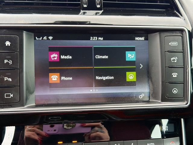 Used 2018 Jaguar XE S image 15