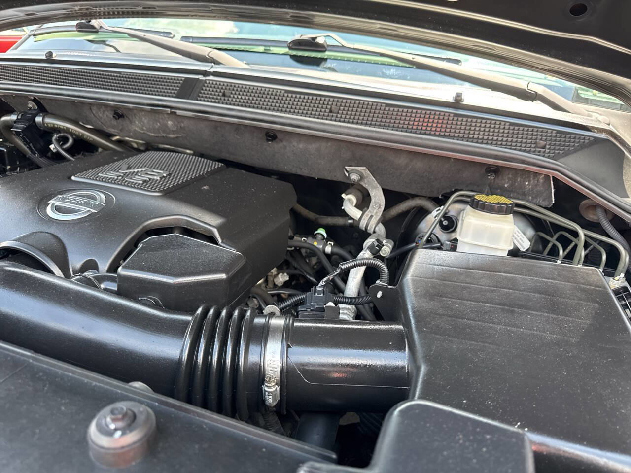 Used 2010 Nissan Armada Platinum image 15