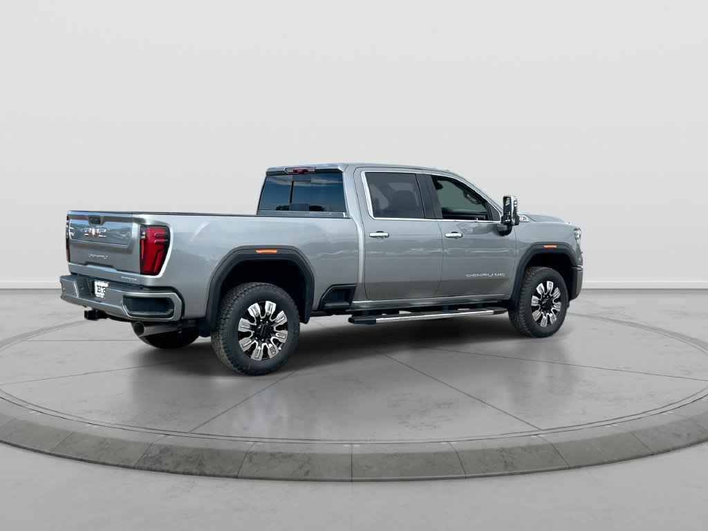 New 2026 GMC Sierra 2500 Denali w/ Technology Package AWD/4WD image 8