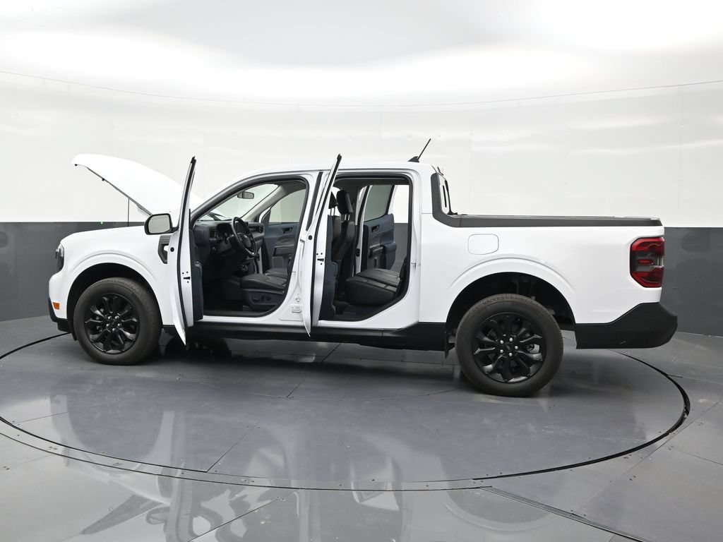 Used 2024 Ford Maverick Lariat w/ Black Appearance Package FWD image 30