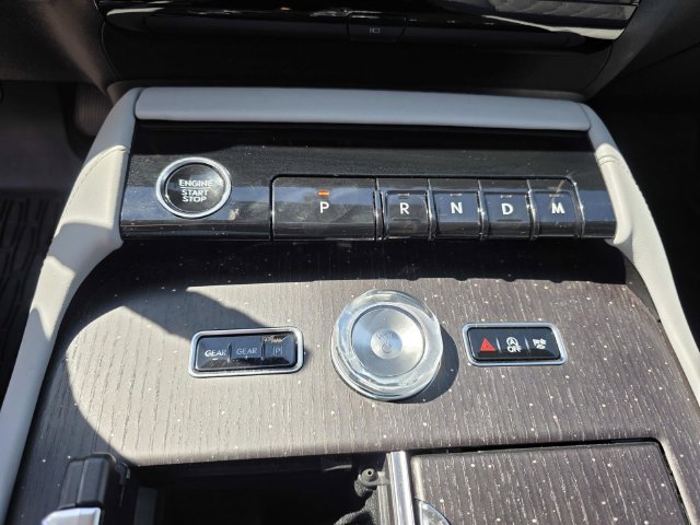 New 2027 Lincoln Navigator L Black Label w/ Black Label Special Edition RWD image 12