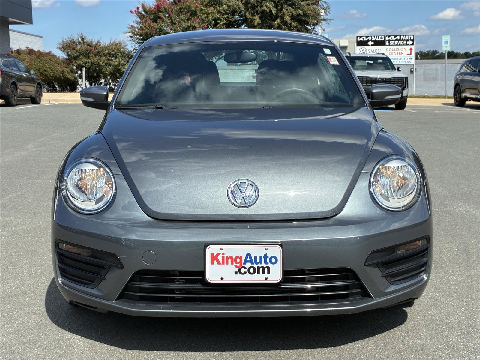 Used 2019 Volkswagen Beetle 2.0T S FWD image 13