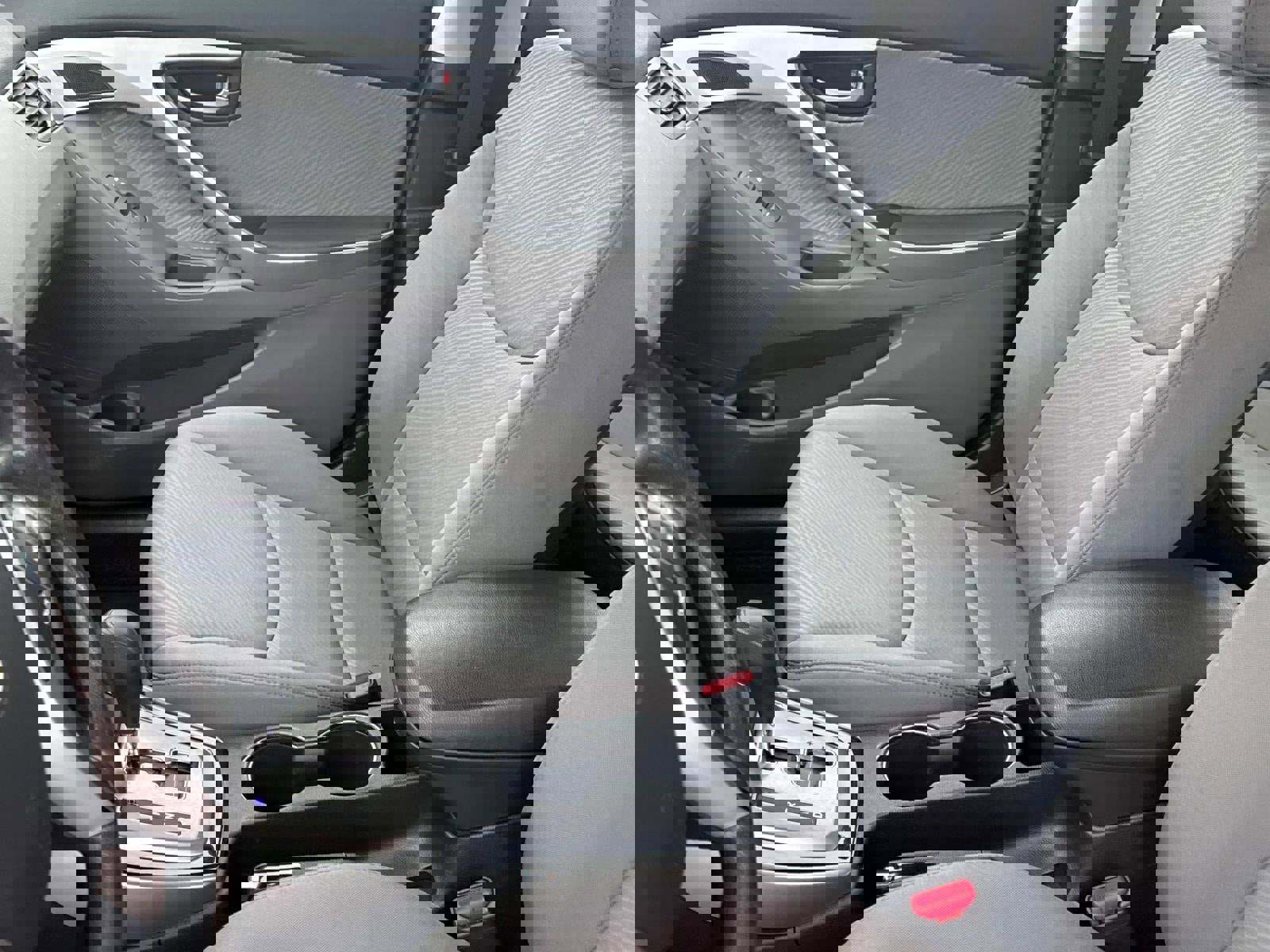 Used 2013 Hyundai Elantra GLS w/ Preferred Pkg image 19