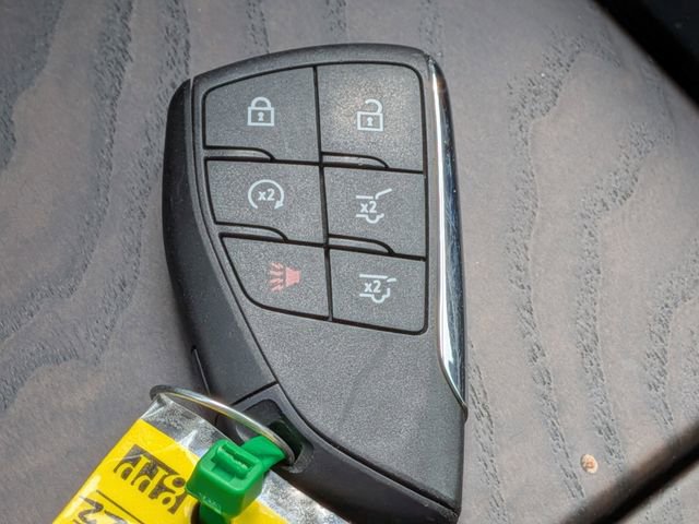 Used 2024 GMC Yukon Denali image 32