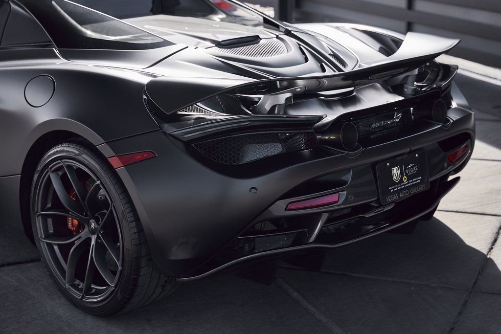 Used 2020 McLaren 720S Spider RWD image 11