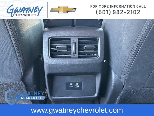 Used 2023 Nissan Rogue SV image 26