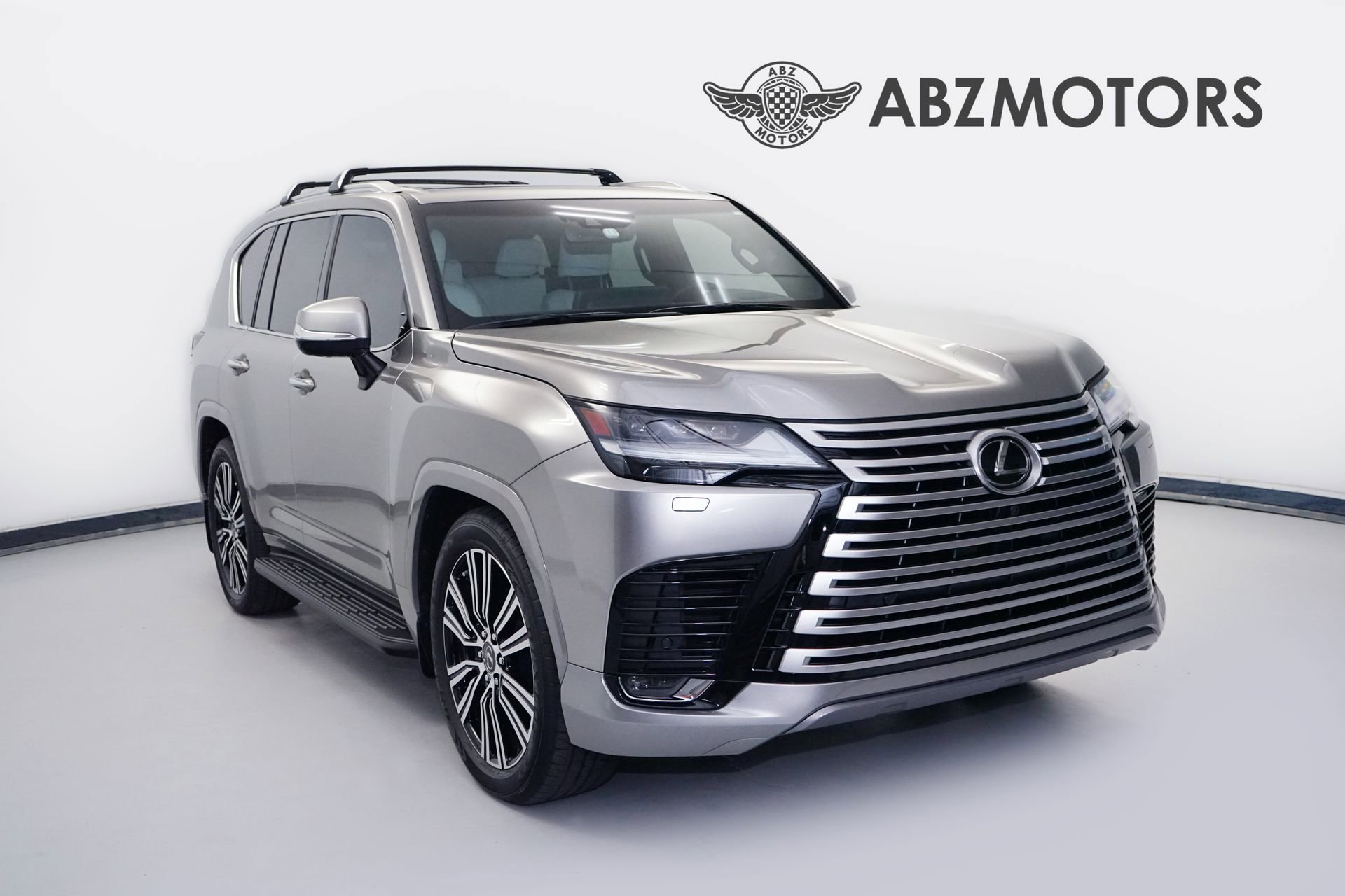 Used 2023 Lexus LX 600 4WD w/ Accessory Package (Z1)