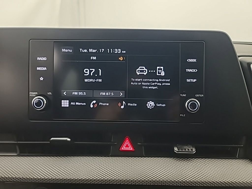 Used 2025 Kia Sportage LX image 31