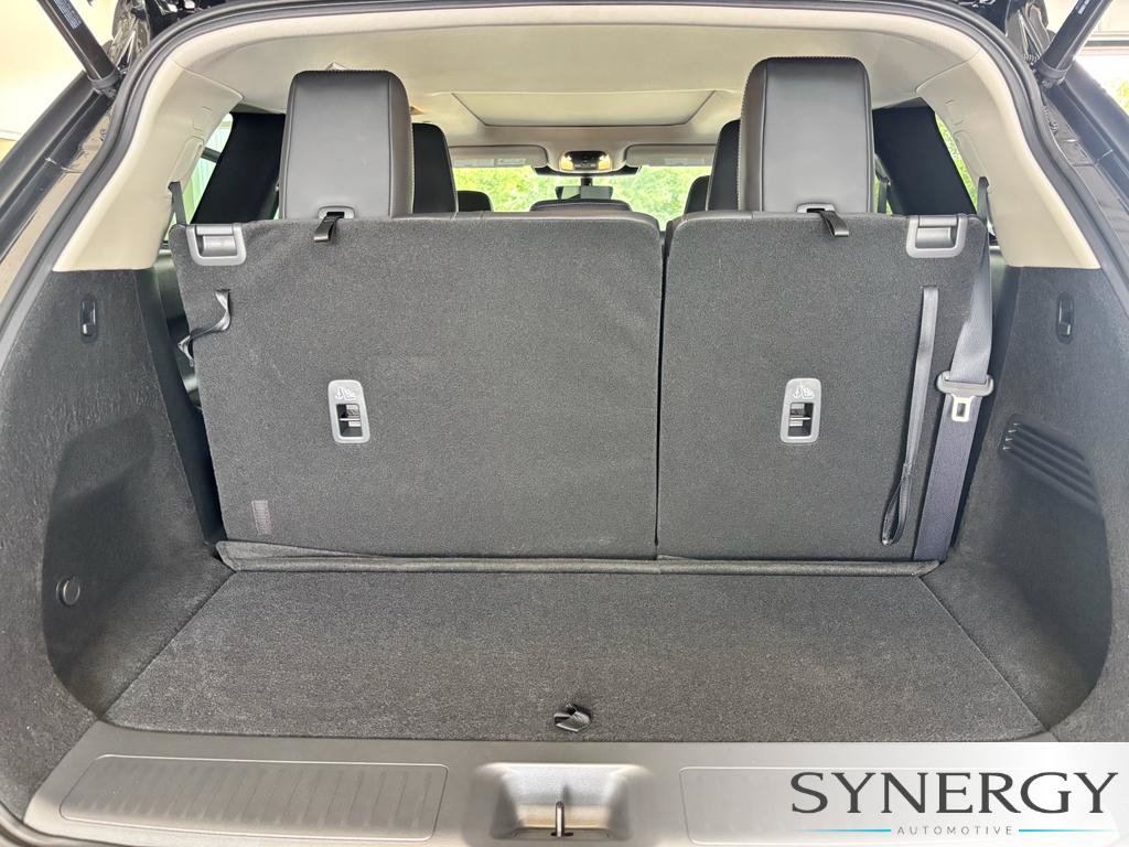 New 2027 INFINITI QX60 Luxe w/ Cargo Package FWD image 35