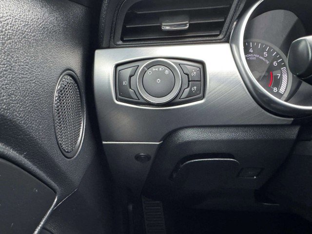 Used 2018 Ford Mustang Premium RWD image 21