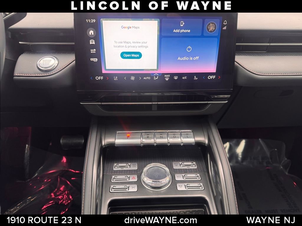 Used 2025 Lincoln Nautilus Premier w/ Equipment Group 102A image 18