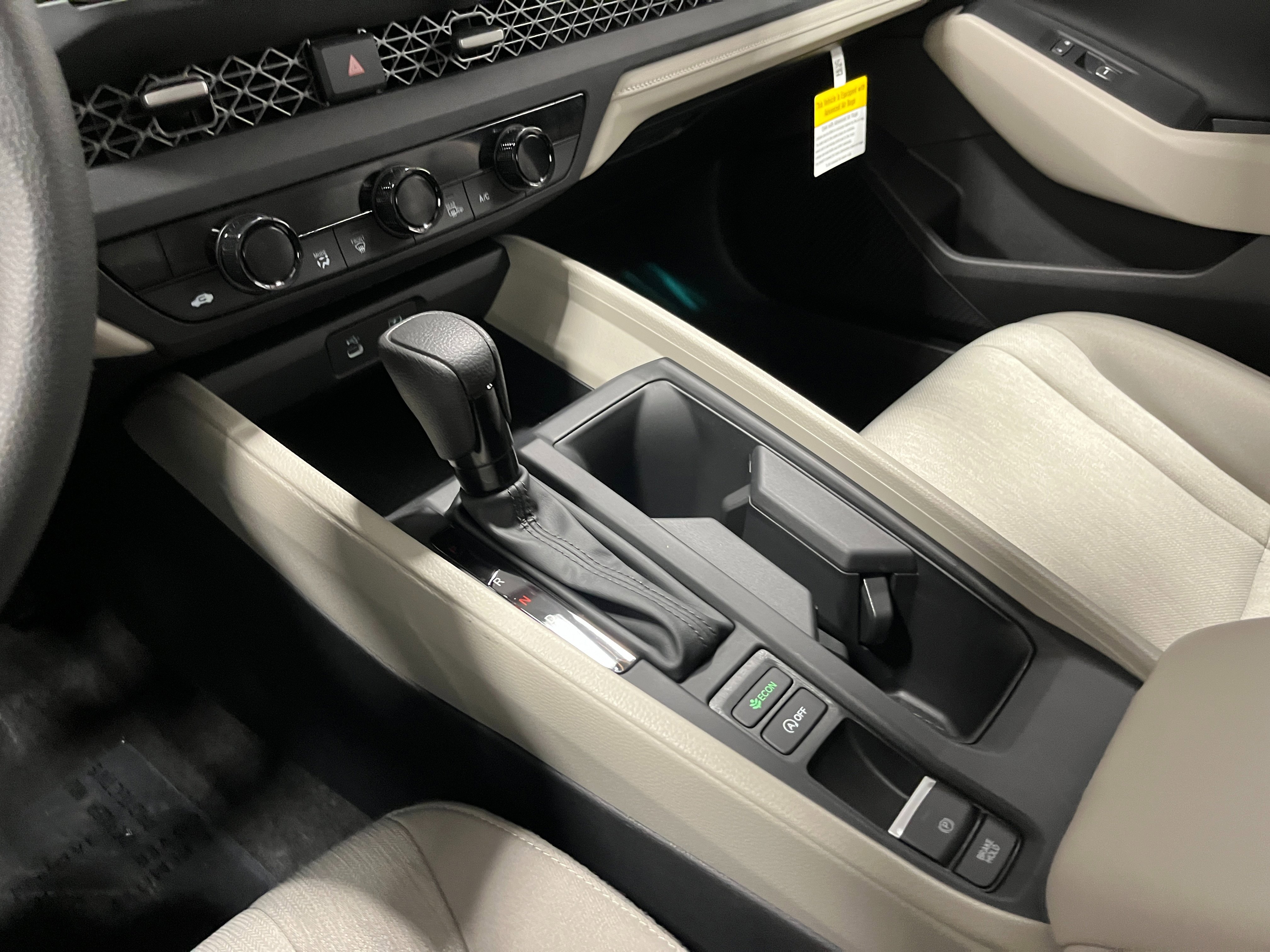 New 2025 Honda Accord SE image 17