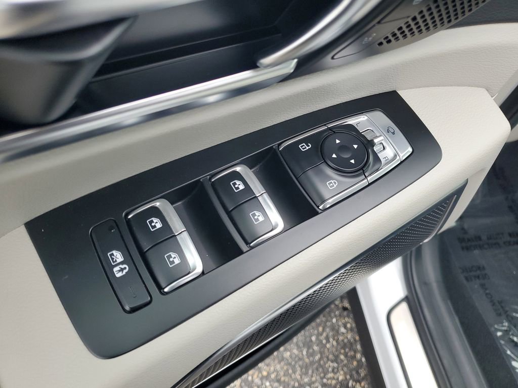 Used 2023 Kia Telluride SX image 9