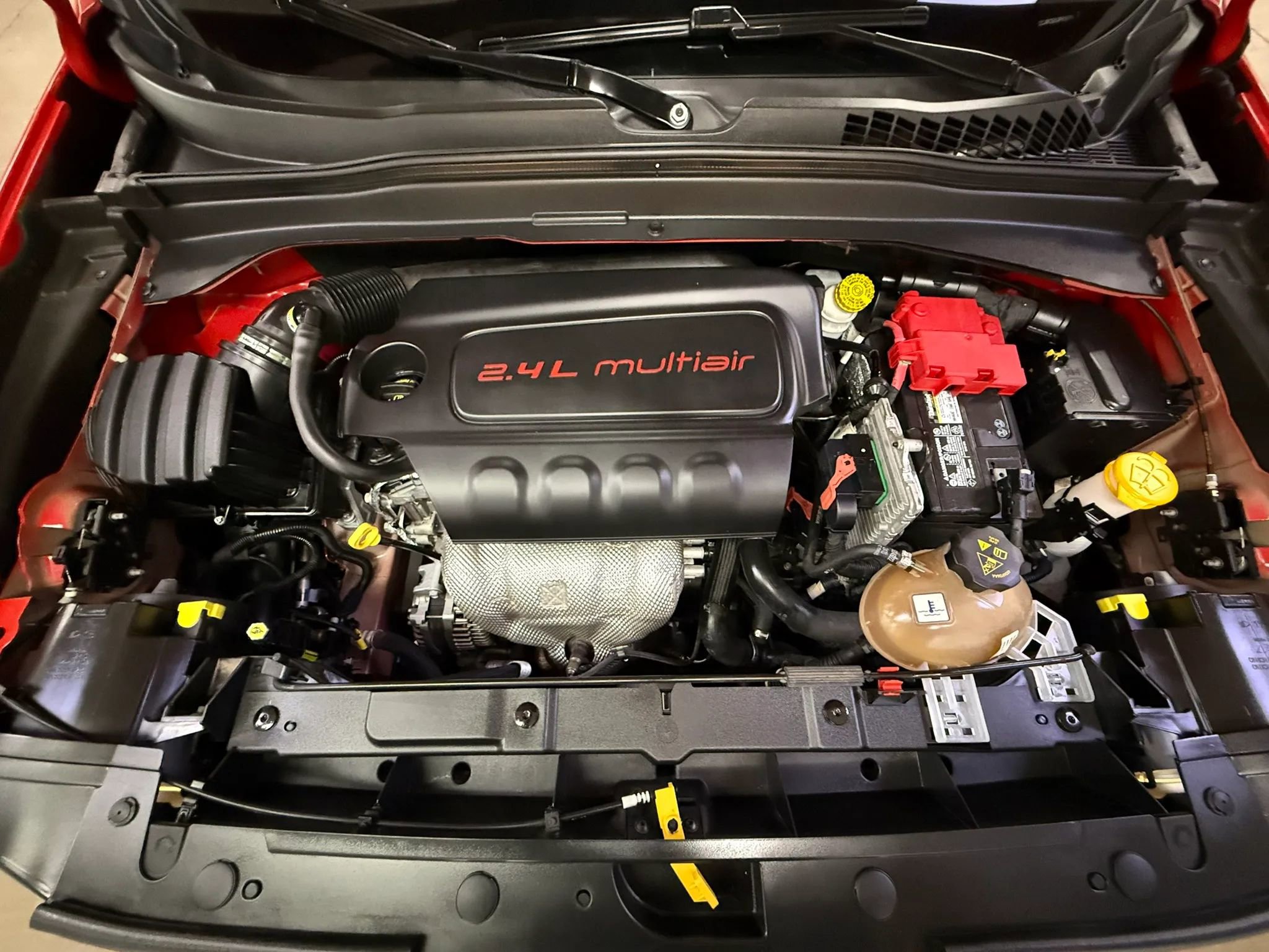 Used 2018 Jeep Renegade Trailhawk w/ UConnect 8.4 Nav Group image 31