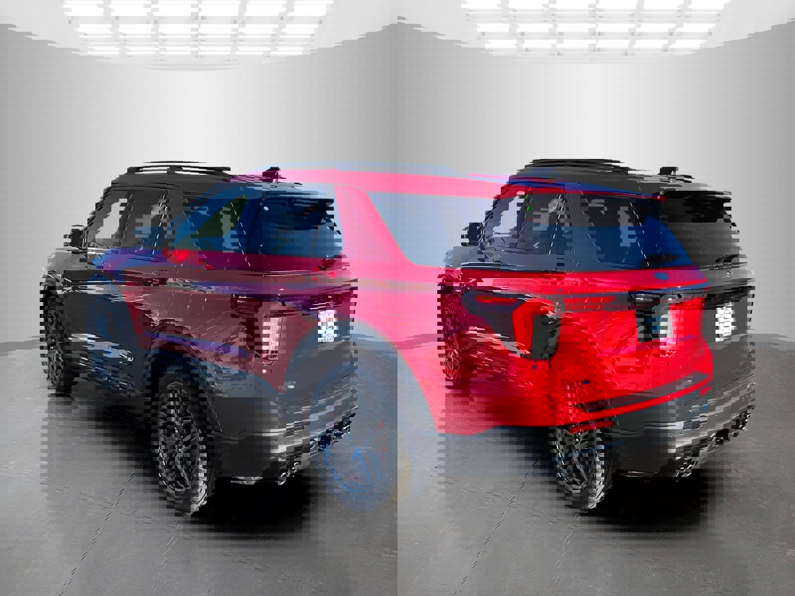 New 2026 Ford Explorer ST w/ Sun And Sound Package image 13