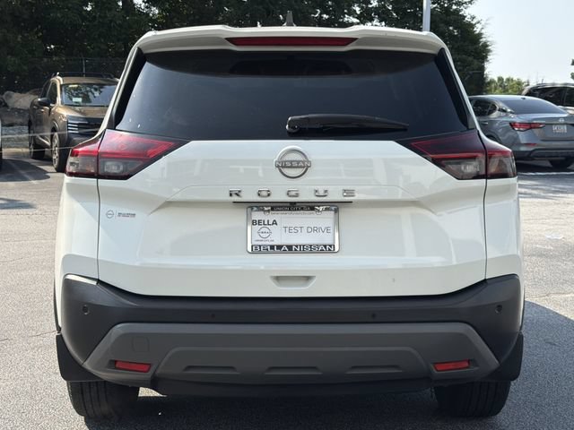 Used 2022 Nissan Rogue S FWD image 4