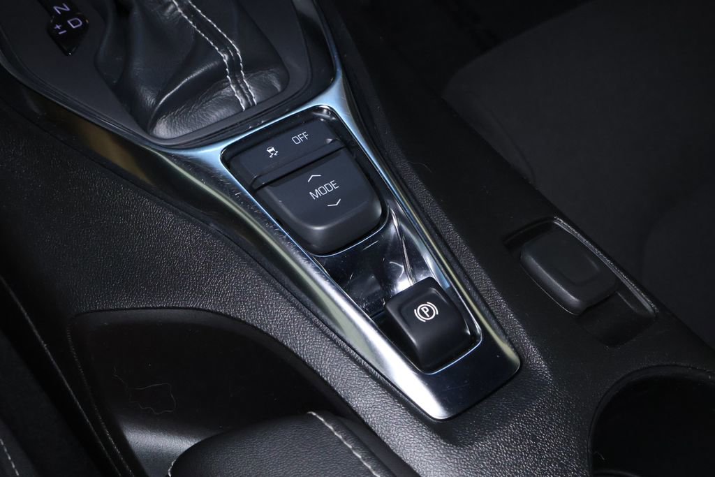 Used 2023 Chevrolet Camaro LT image 34