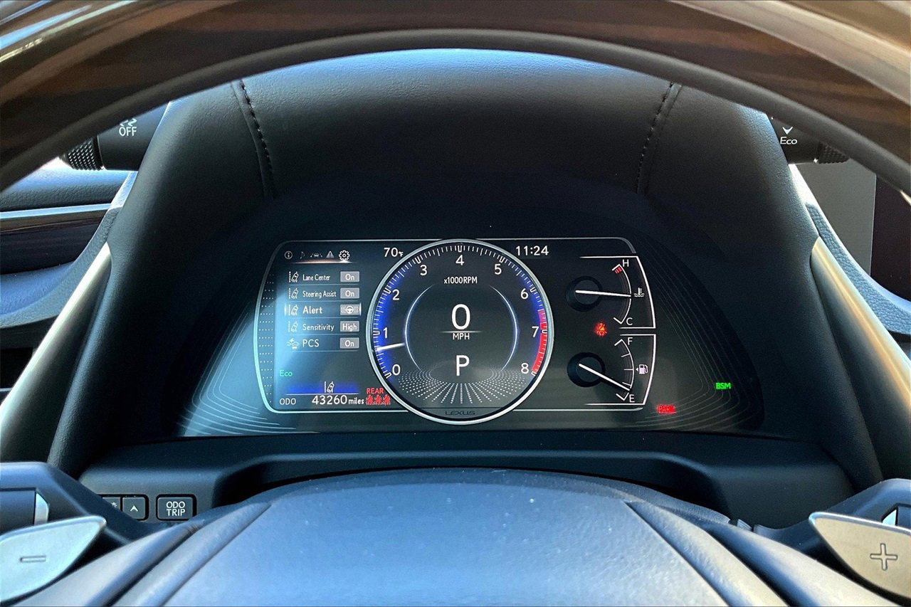 Used 2021 Lexus ES 350 w/ Premium Package image 9