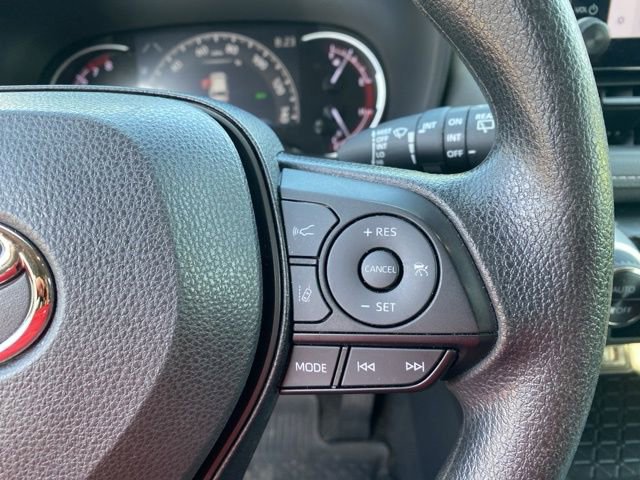 Used 2023 Toyota RAV4 XLE w/ Convenience Package FWD image 23