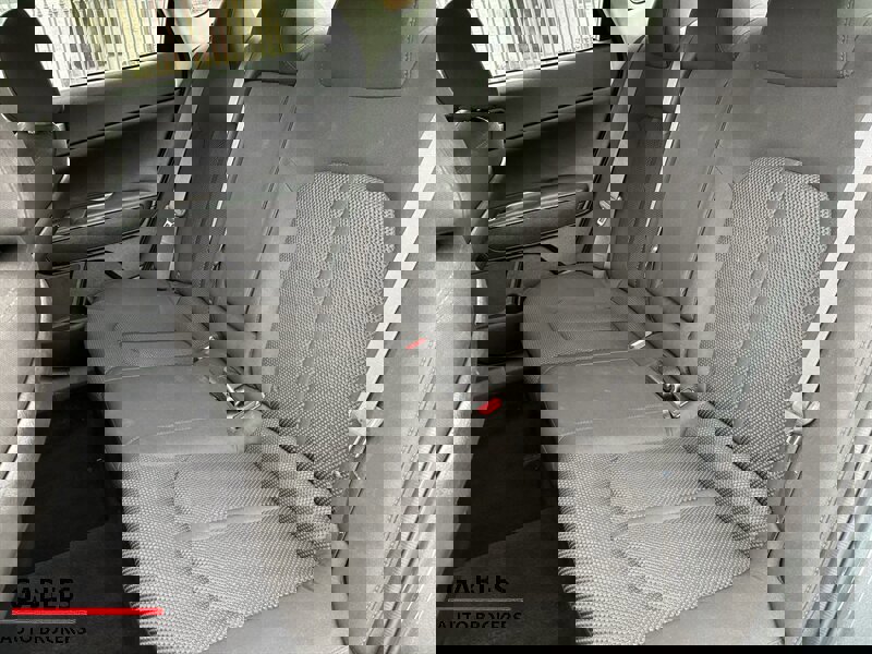 Used 2020 Kia Optima LX image 19