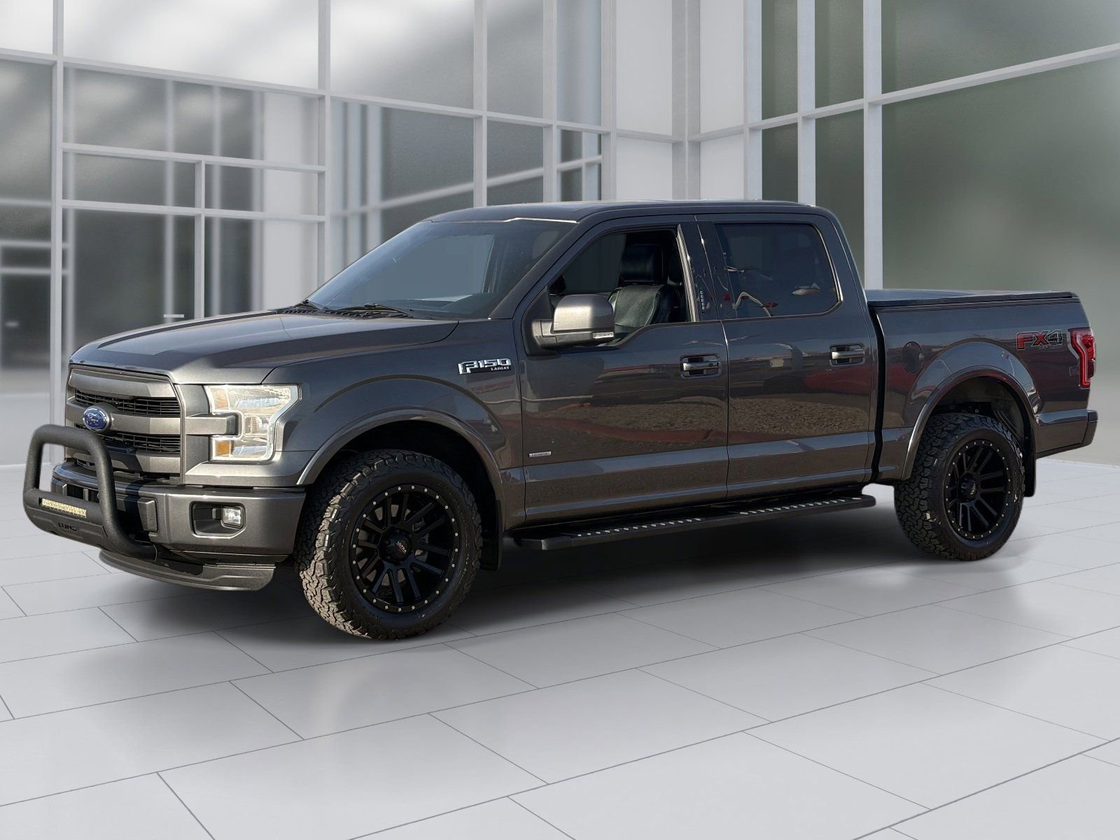 Used 2016 Ford F150 Lariat image 2