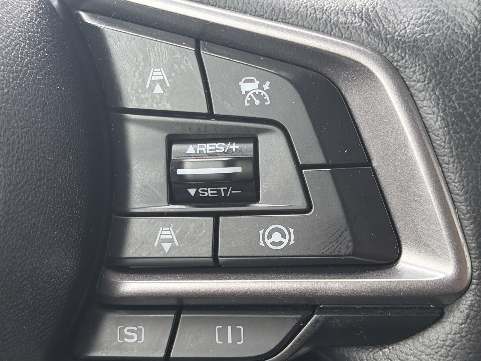 Used 2023 Subaru Forester Limited AWD/4WD image 18