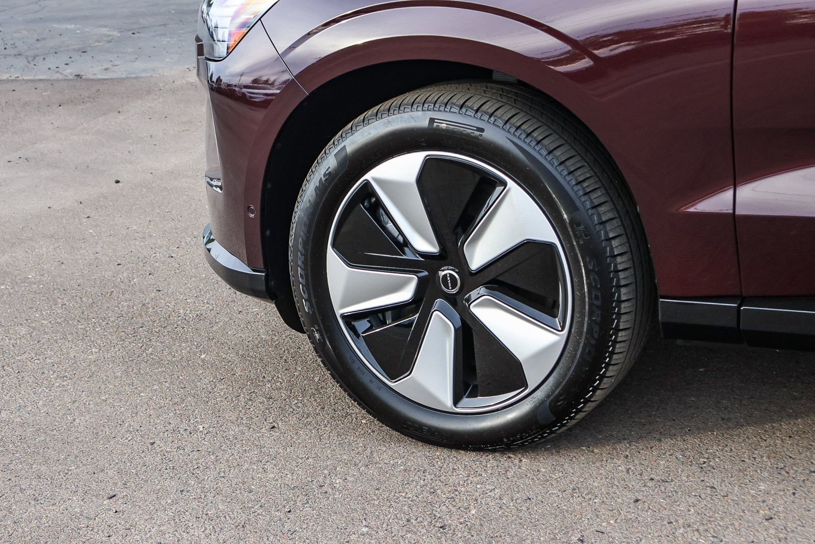 New 2026 Volvo EX90 Plus AWD/4WD image 8