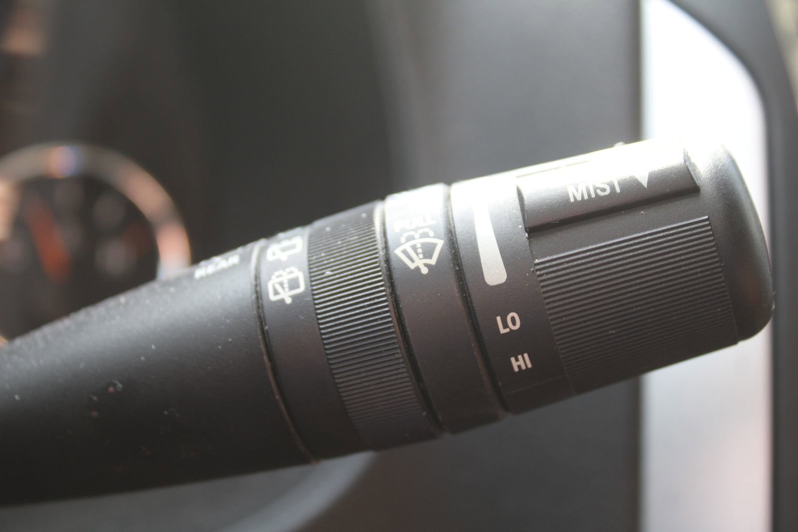 Used 2015 Jeep Compass Limited w/ Sun/Sound Group image 31