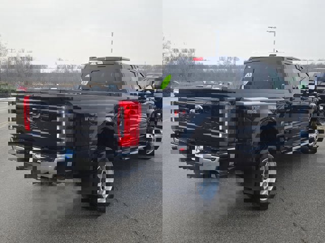 Used 2023 Ford F450 XLT w/ FX4 Off-Road Package image 14