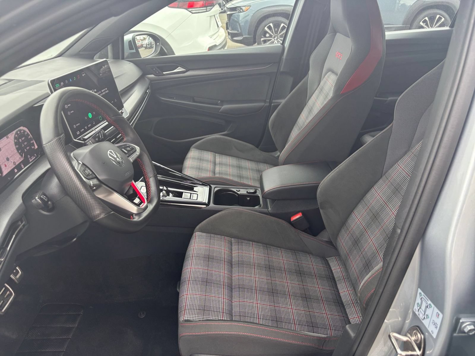 Used 2026 Volkswagen Golf S FWD image 23