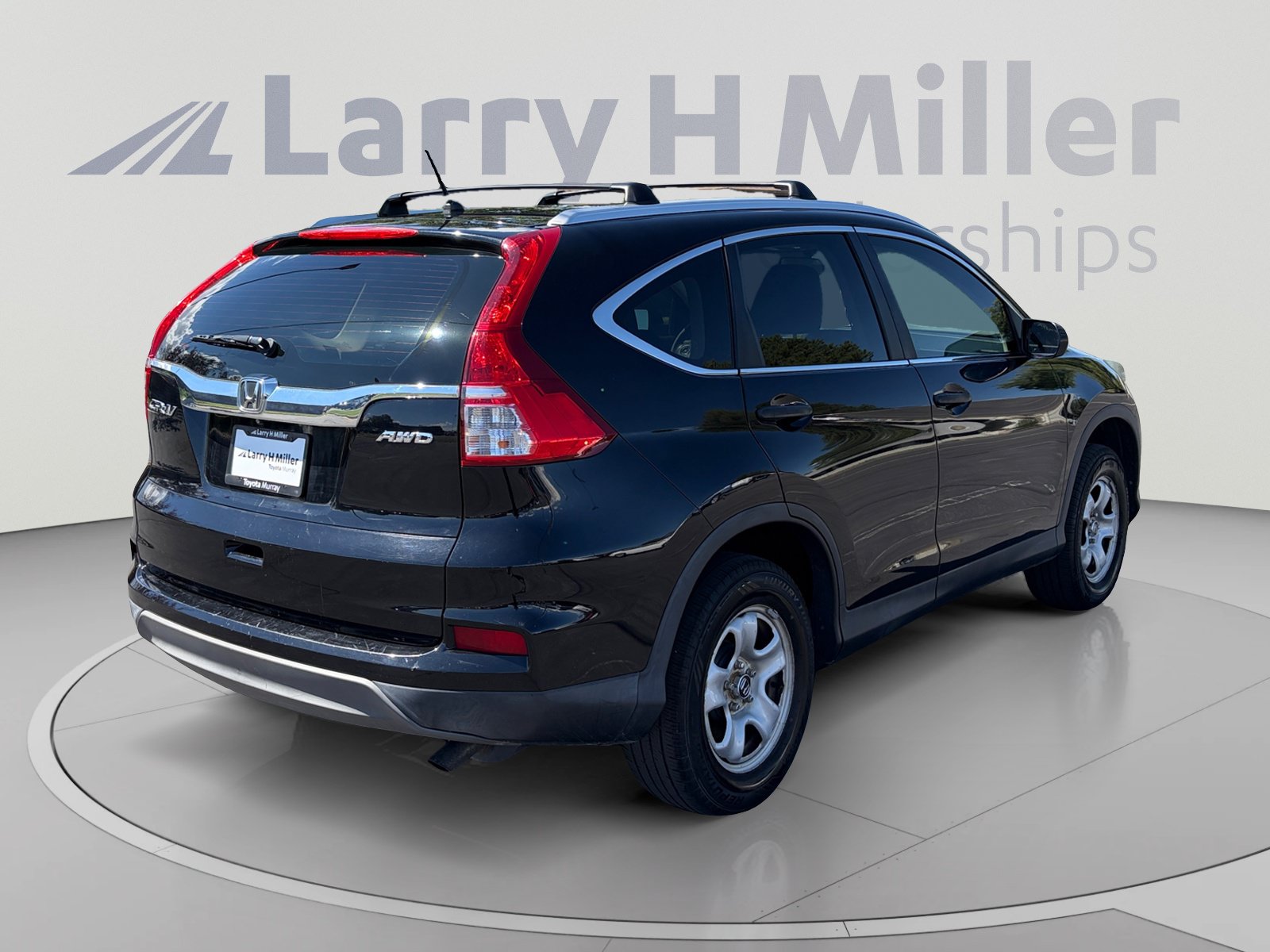 Used 2015 Honda CR-V LX image 5