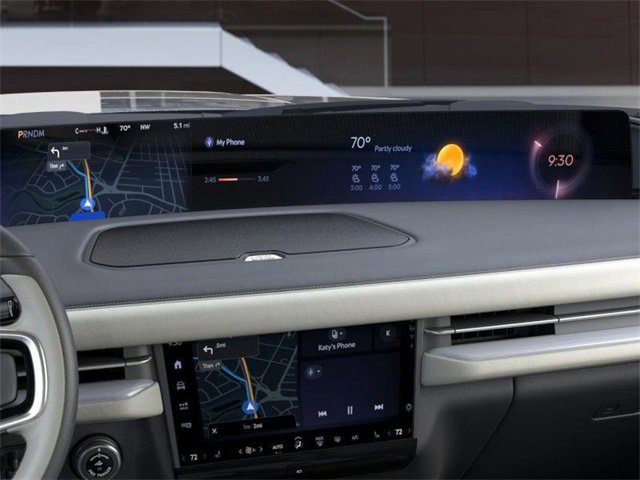 New 2025 Lincoln Navigator Reserve image 14