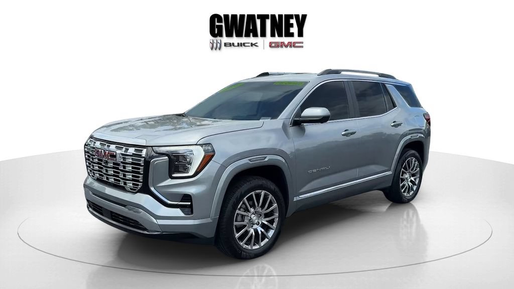 Used 2026 GMC Terrain Denali AWD/4WD image 1