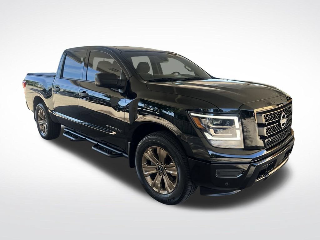 Certified 2024 Nissan Titan SV w/ SV Bronze Edition Package AWD/4WD image 3