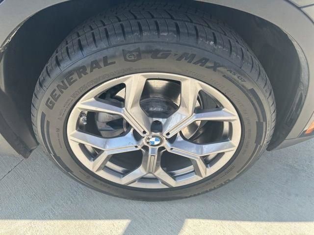Used 2022 BMW X3 sDrive30i w/ Premium Package 2 (ZPA) image 18